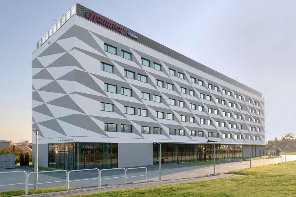 Hampton By Hilton Krakow Airport Hotel Balice Eksteriør billede