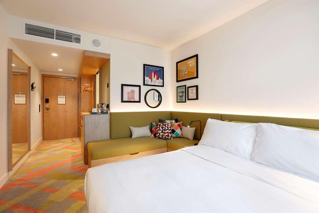 Hampton By Hilton Krakow Airport Hotel Balice Værelse billede